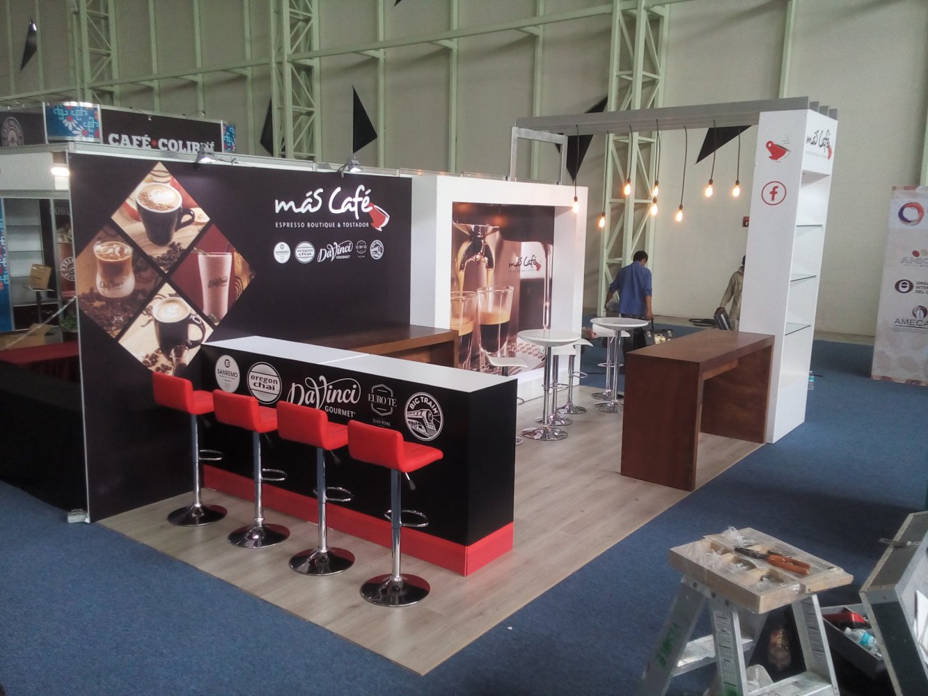 Diseño, fabricación y renta de Stands en Puebla